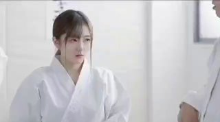 【V888AV】约了个蓝裙妹子TP啪啪，舌吻调情穿上黑丝69口交互舔，骑乘大力猛呻吟诱人